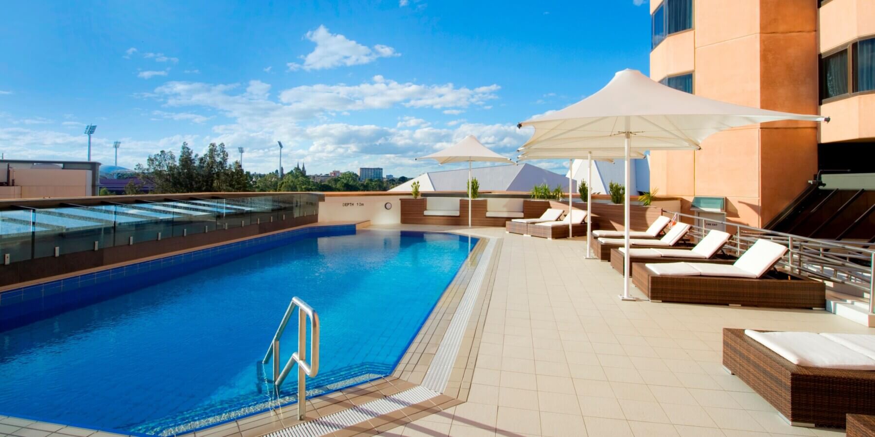 Intercontinental Adelaide Pool